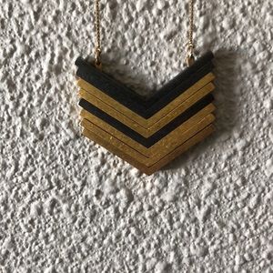 Madewell Arrowstick Chevron Necklace